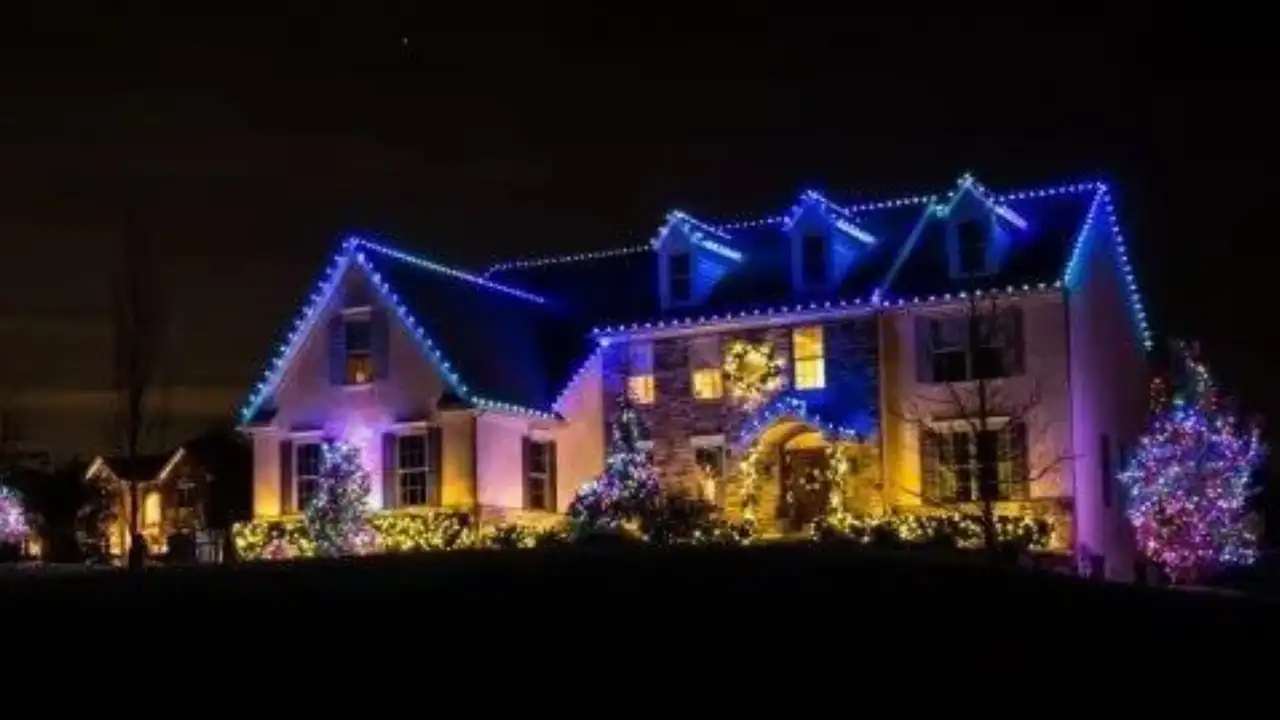Christmas Light Installation | Oasis Property Maintenance